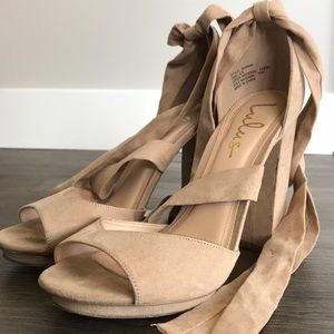 Lulu’s tie up heels